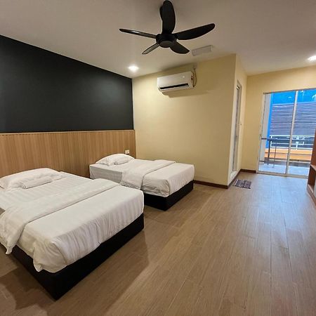 Halo Hotel Semporna Eksteriør billede